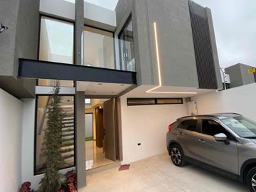CASA POR ESTRENAR CON CRÉDITO VIP ( A 5 min PARQUE CIUDAD BLANCA )