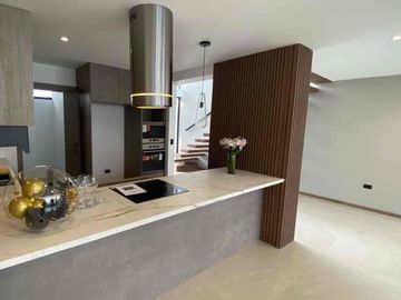 CASA POR ESTRENAR CON CRÉDITO VIP ( A 5 min PARQUE CIUDAD BLANCA )