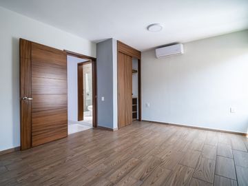 Casa de 2 recámaras en venta en Zimalta coto latemar