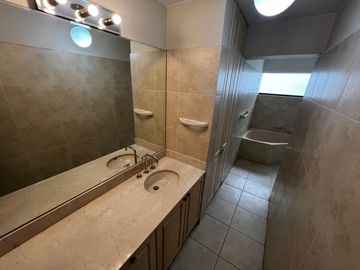 VENTA DEPARTAMENTO CALLE  MONTE FLOR