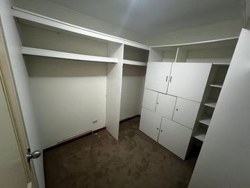 VENTA DEPARTAMENTO CALLE  MONTE FLOR