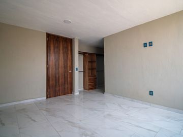 Casa 3 recámaras en venta en Zimaltá coto latemar 62