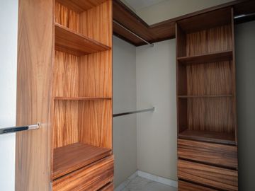 Casa 3 recámaras en venta en Zimaltá coto latemar 62