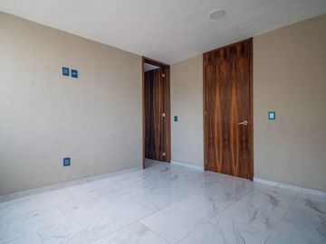Casa 3 recámaras en venta en Zimaltá coto latemar 62