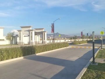 HERMOSA CASA AL SUR DE PACHUCA.  VENTA!!!