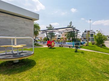 Casa de 4 recámaras en venta en valle imperial coto castaño