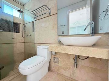 Venta de apartamento segunda línea de mar Santa Marta