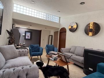Casa en Venta Remodelada en Fraccionamiento Cipreses Puebla