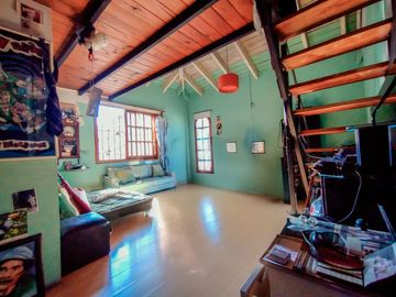 Castelar Sur - Venta - Departamento 1 ambiente c/ entrepiso