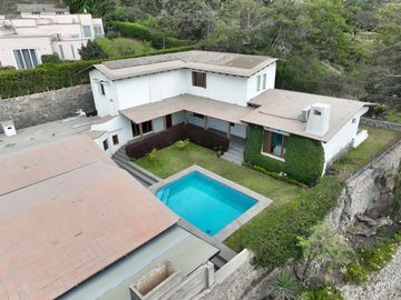 VENTA CASA EN CASUARINAS