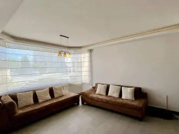 CASA DE 4 HABITACIONES CON JARDIN - EN VENTA - TANDA