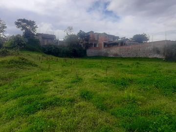 COTOGCHOA, vendo terreno urbano, 1.560m2, todos los servicios