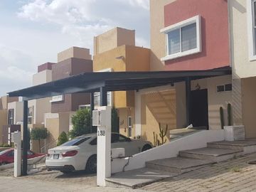 CASA EN VENTA EN LOMAS DEL ANGEL, PUEBLA