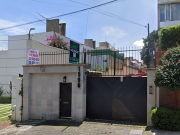 🏡 ¡Vive a lo grande en San Jerónimo Lídice, Magdalena Contreras! 🌳