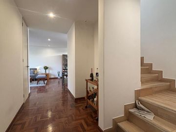 VENDO DUPLEX DE 186M2 + COCHERA EN URB. LAS LOMAS DE LA MOLINA