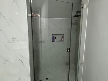 VENDO DUPLEX DE 186M2 + COCHERA EN URB. LAS LOMAS DE LA MOLINA
