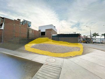 🔥 ¡LOTE ESQUINERO FRENTE A REAL PLAZA CHORRILLOS! - Zonificación RDM (4 Pisos)