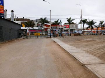 🔥 ¡LOTE ESQUINERO FRENTE A REAL PLAZA CHORRILLOS! - Zonificación RDM (4 Pisos)