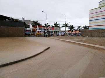 🔥 ¡LOTE ESQUINERO FRENTE A REAL PLAZA CHORRILLOS! - Zonificación RDM (4 Pisos)