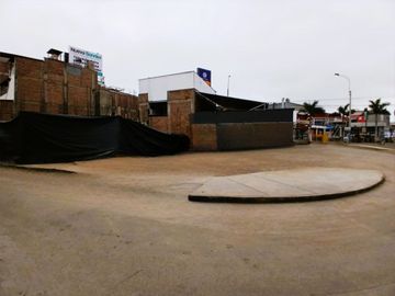 🔥 ¡LOTE ESQUINERO FRENTE A REAL PLAZA CHORRILLOS! - Zonificación RDM (4 Pisos)