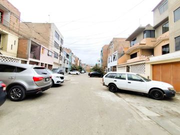 ¡OPORTUNIDAD ÚNICA! DEPARTAMENTO EN VENTA 73 M2  CERCA AV TOMAS VALLE CON PROCERES