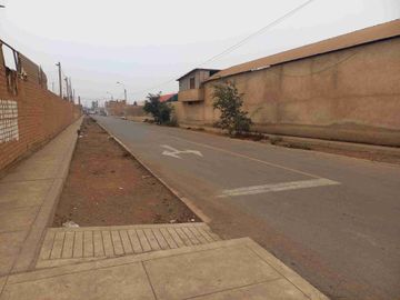 VENDO TERRENO DE 1000 M2 IDEAL PARA ALMACENES EN CARABAYLLO
