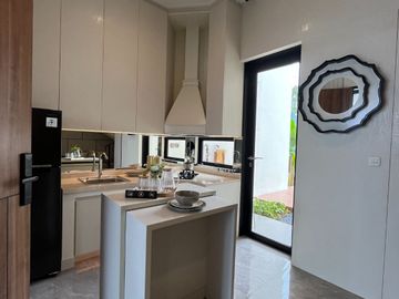 Vola Sutera Rasuna. Rumah Modern Nyaman Aman Dekat Alam Sutera