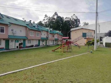 Casa de venta de 4 dormitorios en el norte de Quito