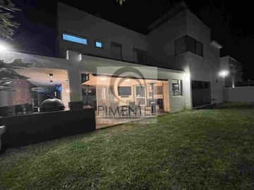 Casa en Venta en La Herradura, golf