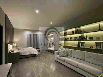 Casa en Venta en La Herradura, golf