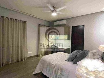Casa en Venta en La Herradura, golf