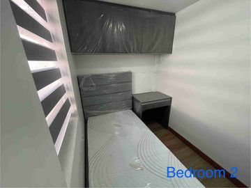 HOUSE FOR SALE in Crescent Ville Subdv North Casuntingan Mandaue Cebu