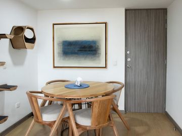 SE VENDE APARTAMENTO EN CALASANZ, PARTE ALTA