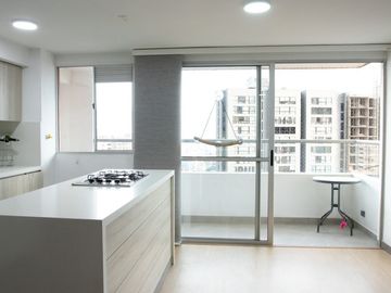 SE VENDE APARTAMENTO EN CALASANZ, PARTE ALTA