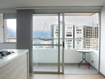 SE VENDE APARTAMENTO EN CALASANZ, PARTE ALTA