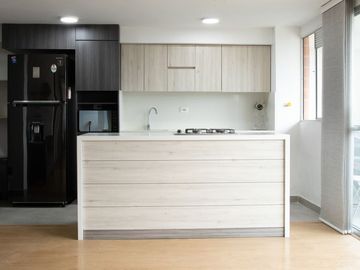 SE VENDE APARTAMENTO EN CALASANZ, PARTE ALTA