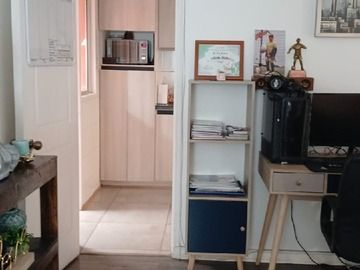 Se vende casa hermosa de 2 pisos, remodelada, cómoda y bien ubicada, Santiago Humberstone 286