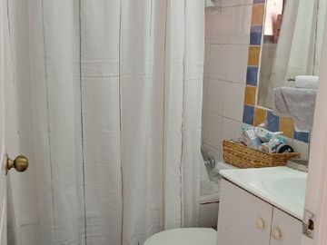 Se vende casa hermosa de 2 pisos, remodelada, cómoda y bien ubicada, Santiago Humberstone 286