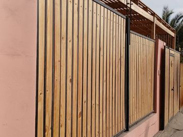 Se vende casa hermosa de 2 pisos, remodelada, cómoda y bien ubicada, Santiago Humberstone 286