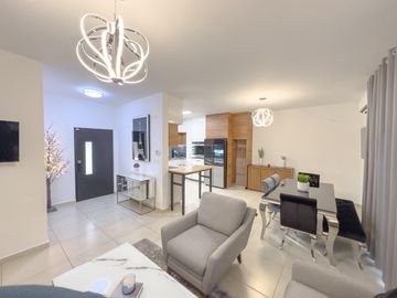 Casa de una planta totalmente amueblada y equipada en Cárdeno Residencial – Hermosillo Norte