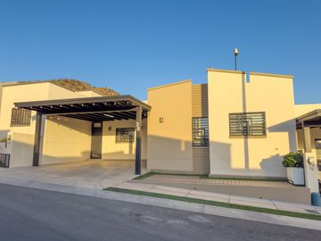 Casa de una planta totalmente amueblada y equipada en Cárdeno Residencial – Hermosillo Norte