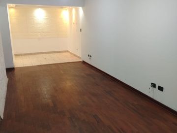 Se Vende Departamento De 100 M2 En Primer Piso En Magdalena