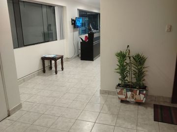 Se Vende Departamento De 100 M2 En Primer Piso En Magdalena
