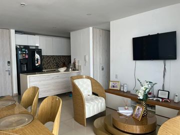 Se Vende o Arrienda Espectacular Apartamento frente al mar.