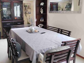🏡VENDO CASA EN CUMBAYA – PRIMAVERA II🏡

✨ Exclusivo conjunto OBERER II ✨