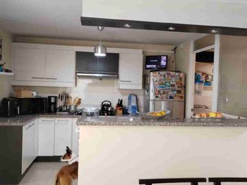 🏡VENDO CASA EN CUMBAYA – PRIMAVERA II🏡

✨ Exclusivo conjunto OBERER II ✨