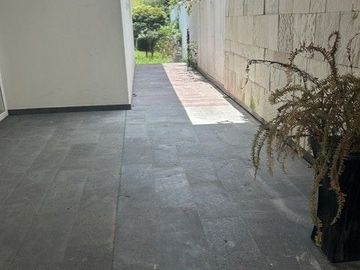 PRECIOSA CASA EN SAYAVEDRA