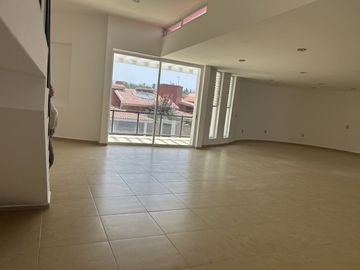 PRECIOSA CASA EN SAYAVEDRA