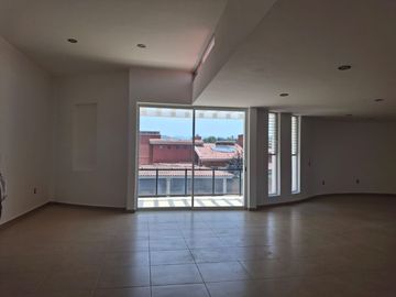 PRECIOSA CASA EN SAYAVEDRA