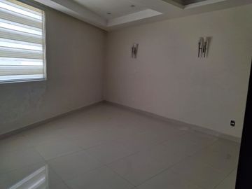 PRECIOSA CASA EN SAYAVEDRA